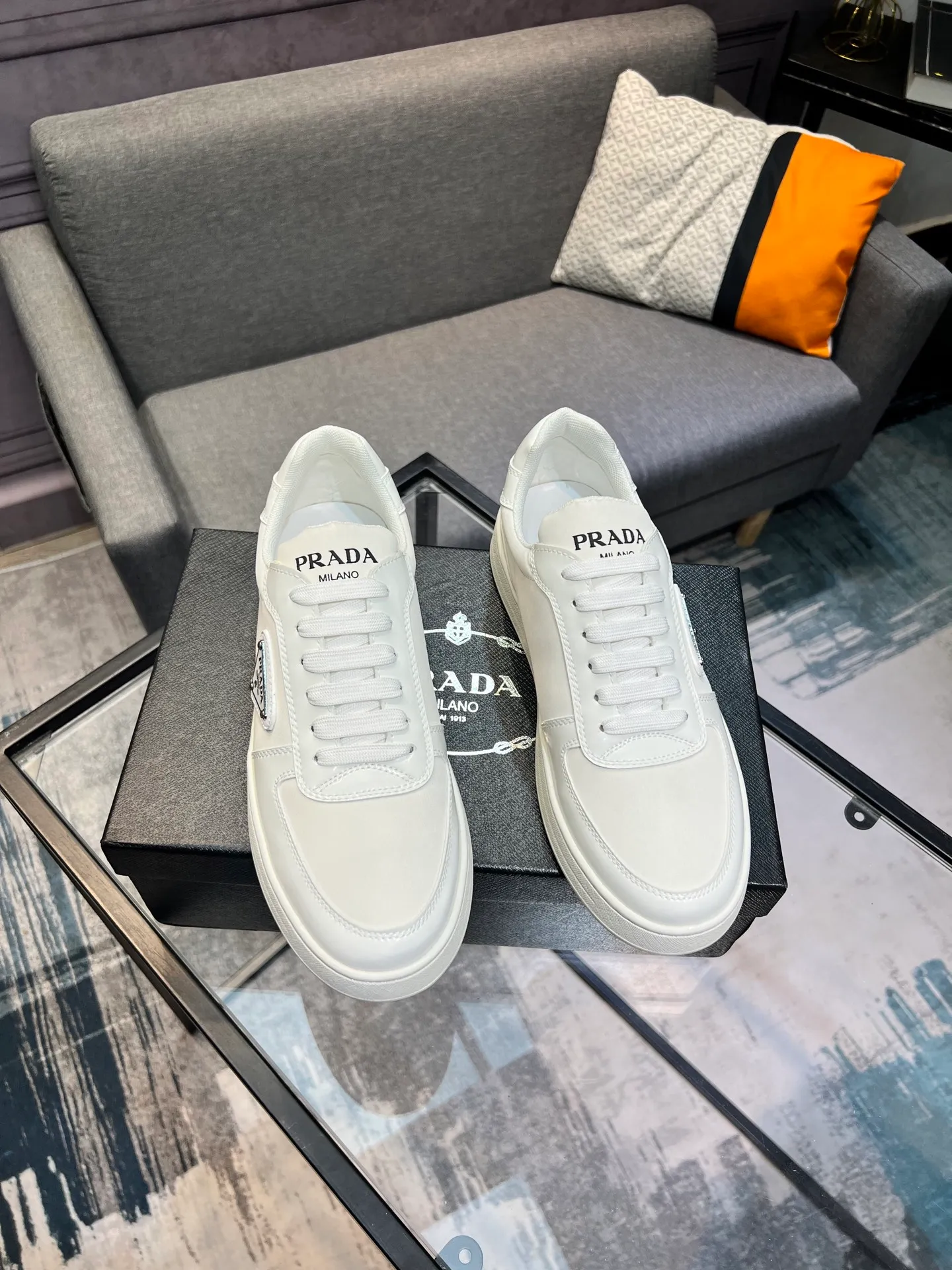 Men's men's shoes 💰440 [PRADA—Prada] latest model 🙈original replica! 👟👟👟Available here. The workmanship is top-notch. The upper is made of Italian 🇮🇹Imported calfskin. ❗️Breathable genuine leather lining @Suitable for travel. The original version has an enlarged engraved sole, making it suitable for all kinds of travels, showing low-key luxury. Let quality speak for itself. Color: Size: 38-44